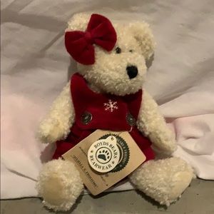 Boyd bear. Collectors. Retired.